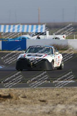 media/Mar-16-2025-CalClub SCCA (Sun) [[e72803ec8c]]/Group 2/Qualifying (Turn 1)/